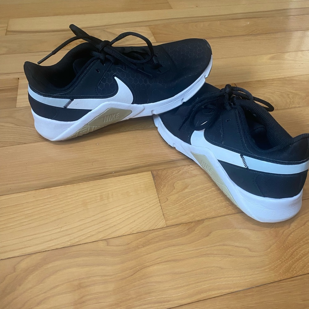 Nike Black and White Low-Top Athletic Sneakers
